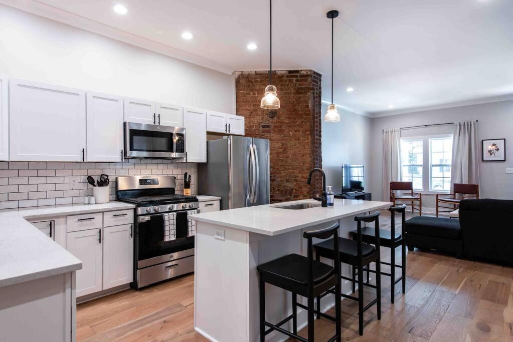 Newly Renovated 3 Bedroom Shelby Park Home **Free Parking** Louisville Exteriér fotografie