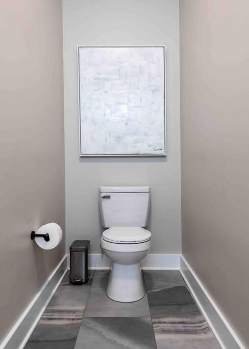 Newly Renovated 3 Bedroom Shelby Park Home **Free Parking** Louisville Exteriér fotografie